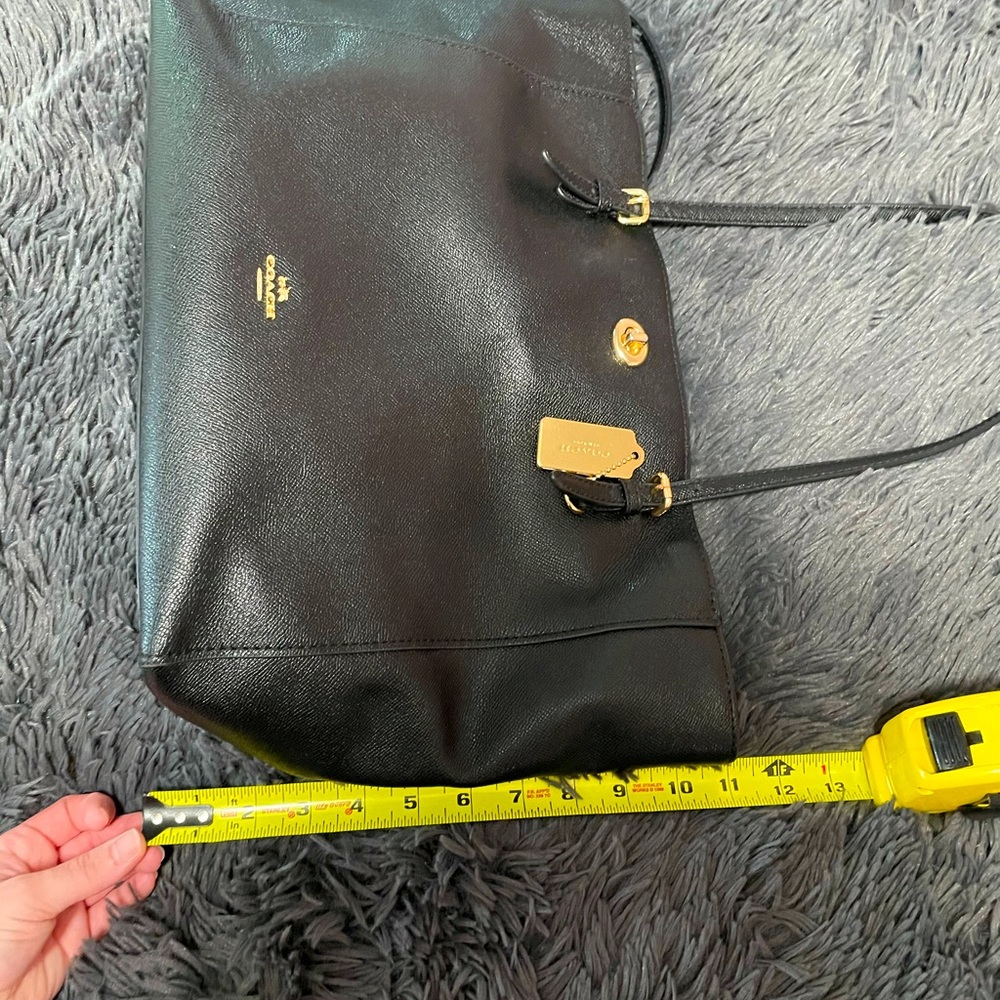 🖤Coach Shoulder Handbag🖤 - Picture 11 of 15